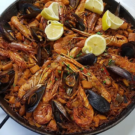 La Cala Ρόζες